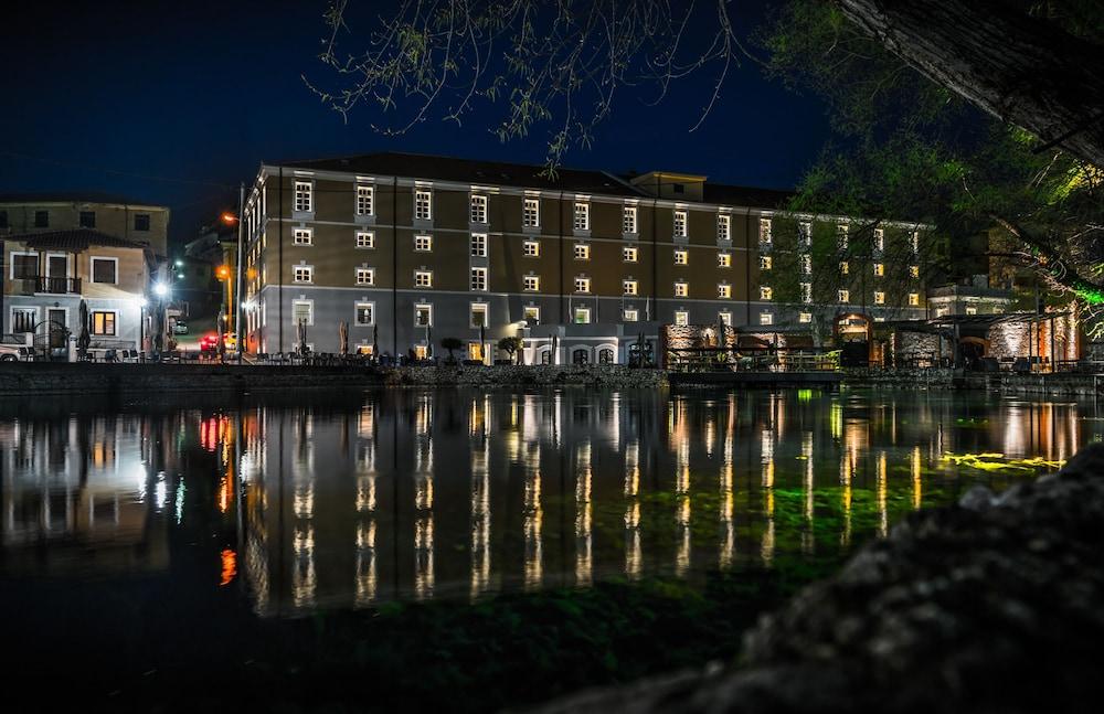 Hydrama Grand Hotel Экстерьер фото